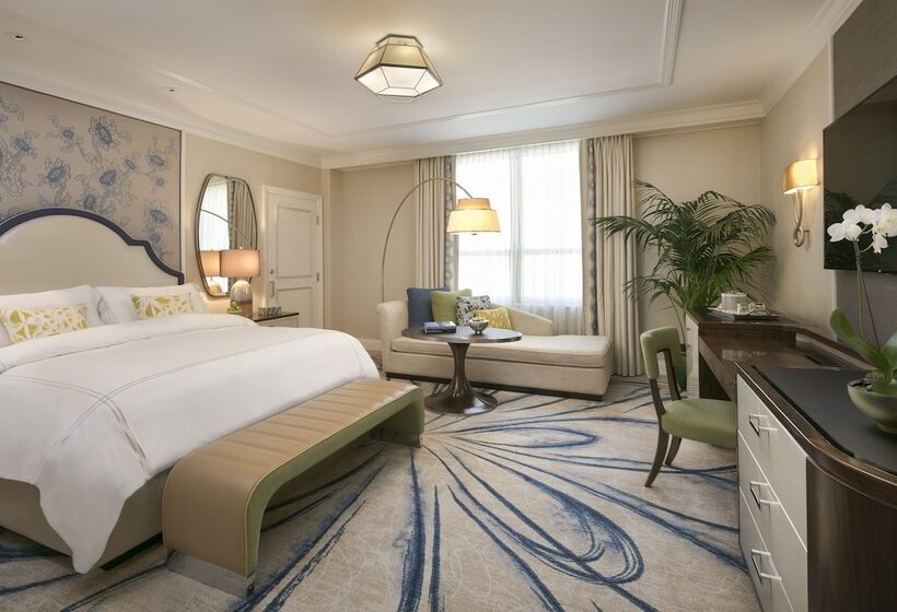 高级客房, The Breakers Palm Beach