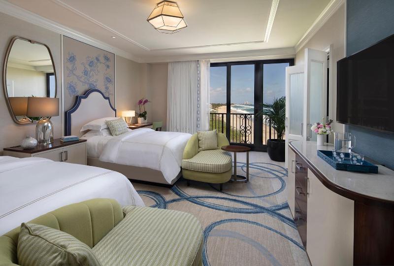 高级客房, The Breakers Palm Beach