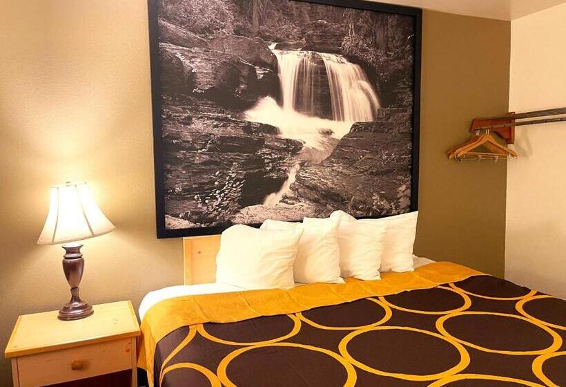 Люкс Deluxe Кровать Кинг, Fairbridge Inn & Suites Moscow   Pullman