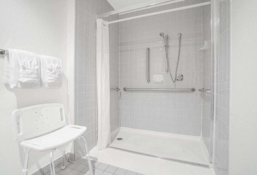 장애인을 위한 스탠다드 룸, Super 8 By Wyndham Tomah Wisconsin