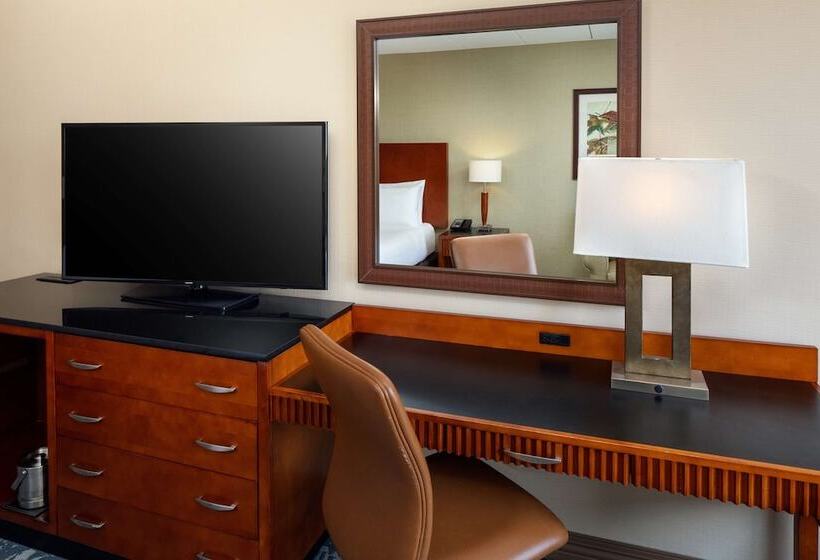 Номер Executive, Doubletree By Hilton Boston North Shore