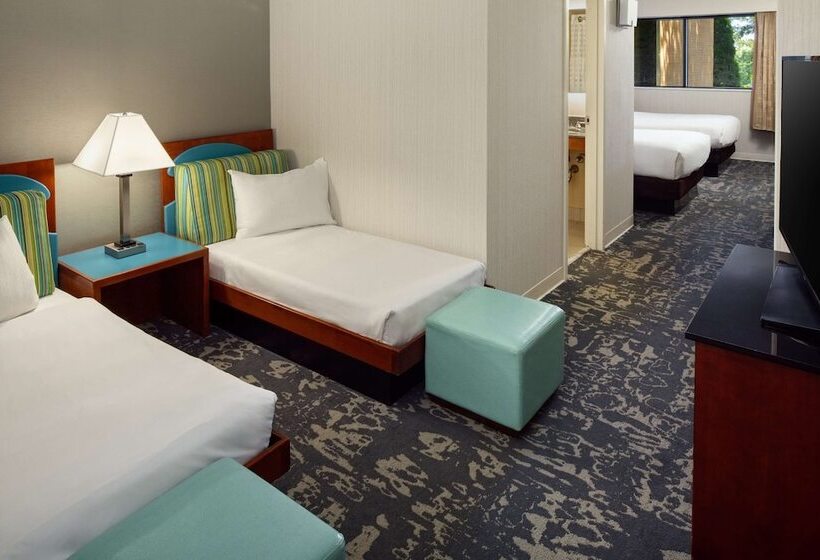 Номер Стандарт 2 Двуспальные Кровати, Doubletree By Hilton Boston North Shore