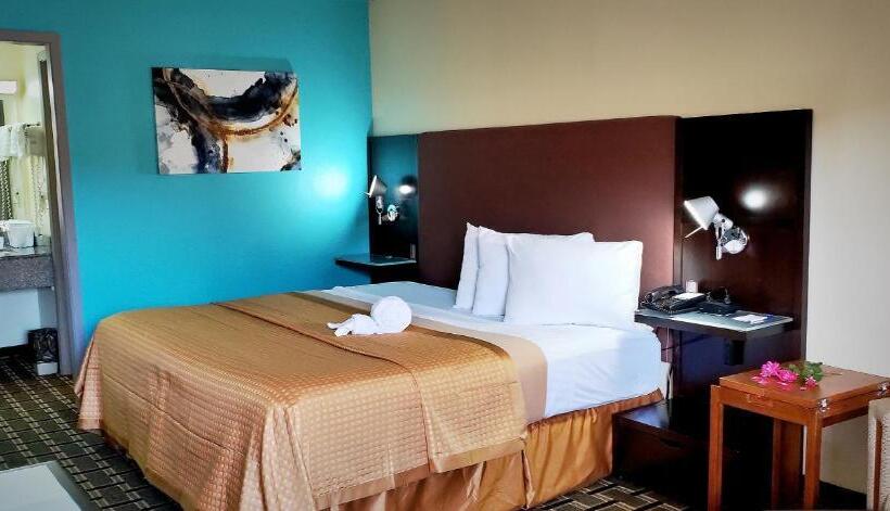 Номер Deluxe Кровать Кинг, Discovery Inn Lafayette