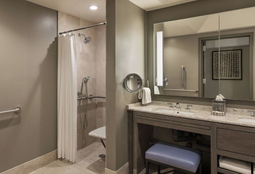 Номер Deluxe Адаптированный для Инвалидов, The Phoenician, A Luxury Collection Resort, Scottsdale