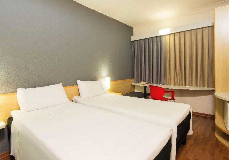 Номер Премиум, Kimpton Brice Hotel, An Ihg