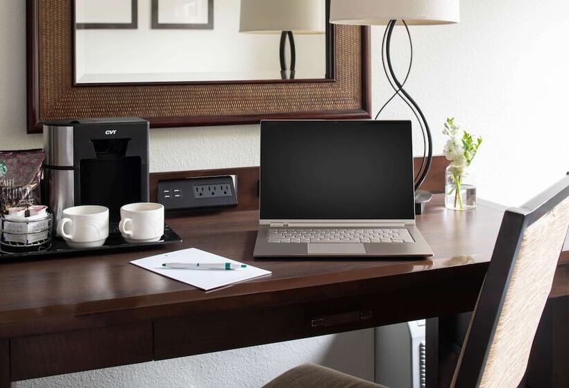 Номер Премиум, Toll House Hotel Los Gatos