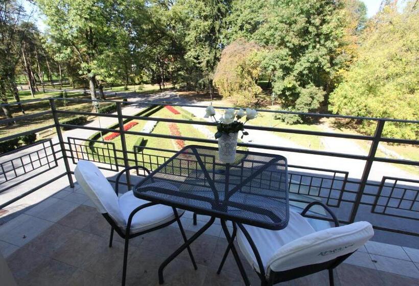 Номер Стандарт Трехместный, Boutique Hotel Korana Srakovcic