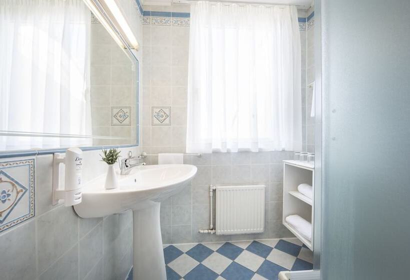 Люкс Повышенной Комфортности, Maistra Select Island Hotel Katarina
