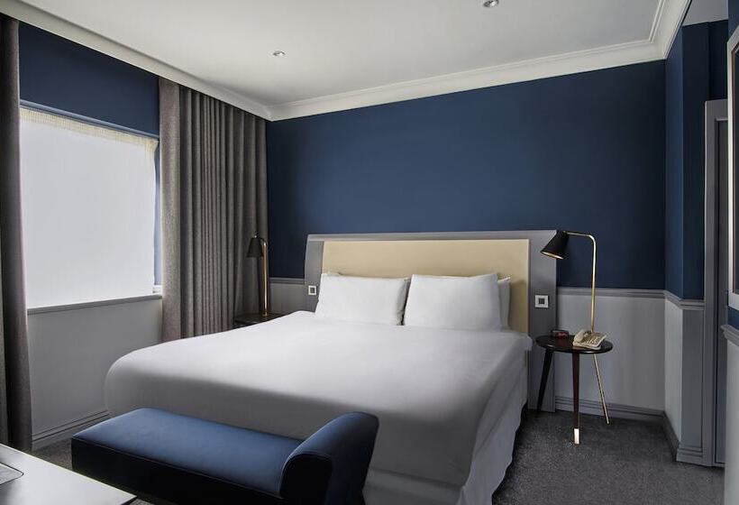 Полулюкс, Sheraton Heathrow
