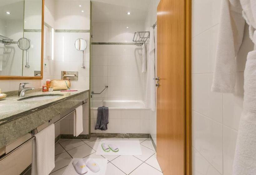 Номер Стандарт Индивидуальный, Strand Hotel Hübner