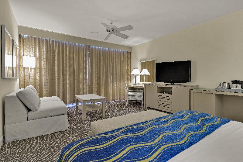 اتاق استاندارد با تخت بزرگ, El Conquistador Resort  Puerto Rico