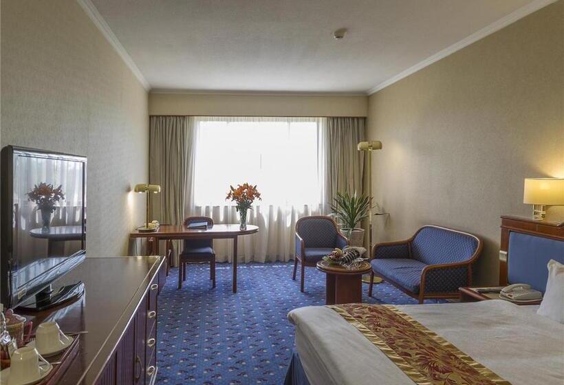 اتاق لوکس با تخت بزرگ, Citic Hotel Beijing Airport