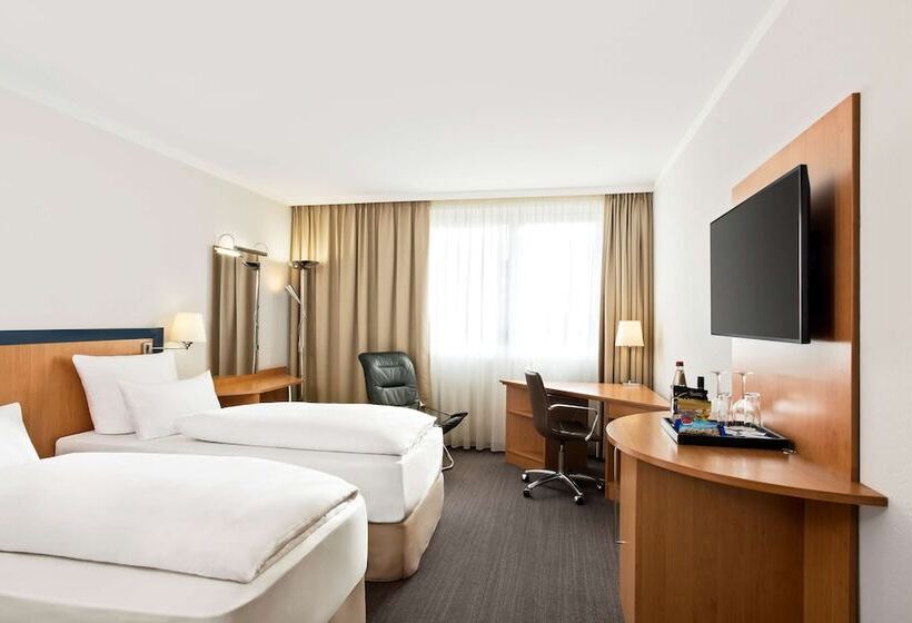Номер Стандарт, NH Frankfurt Airport West