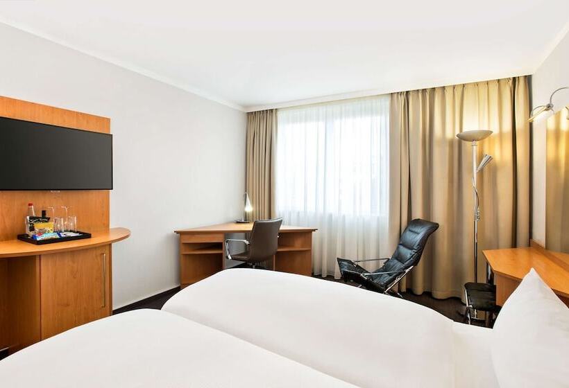 Семейный Номер, NH Frankfurt Airport West