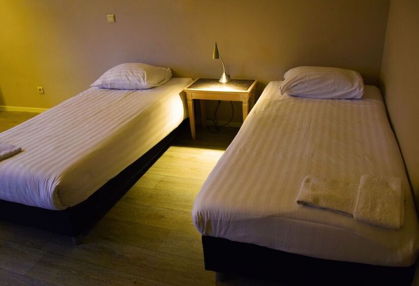إستوديو قياسى, Ambassador Suites Antwerp