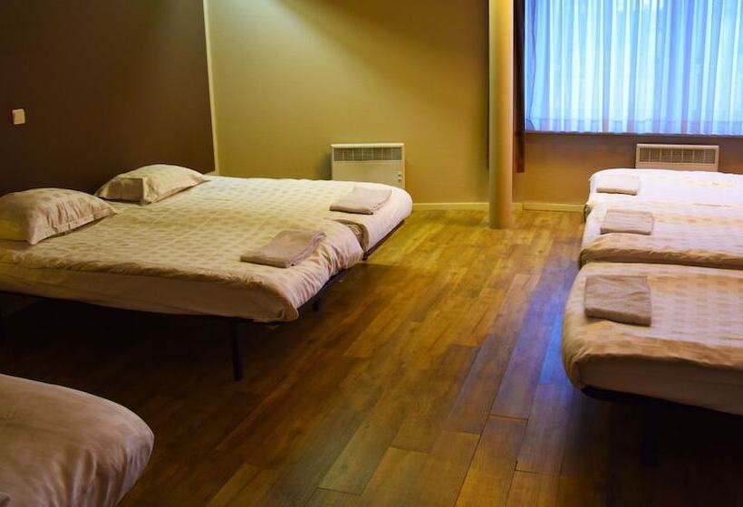 شقة عائلية, Ambassador Suites Antwerp