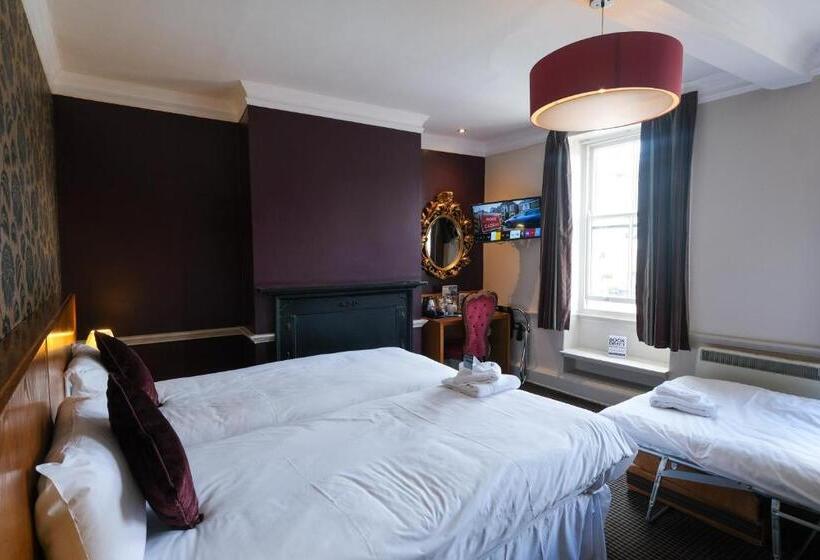 Семейный Номер, The Unicorn Hotel Wetherspoon