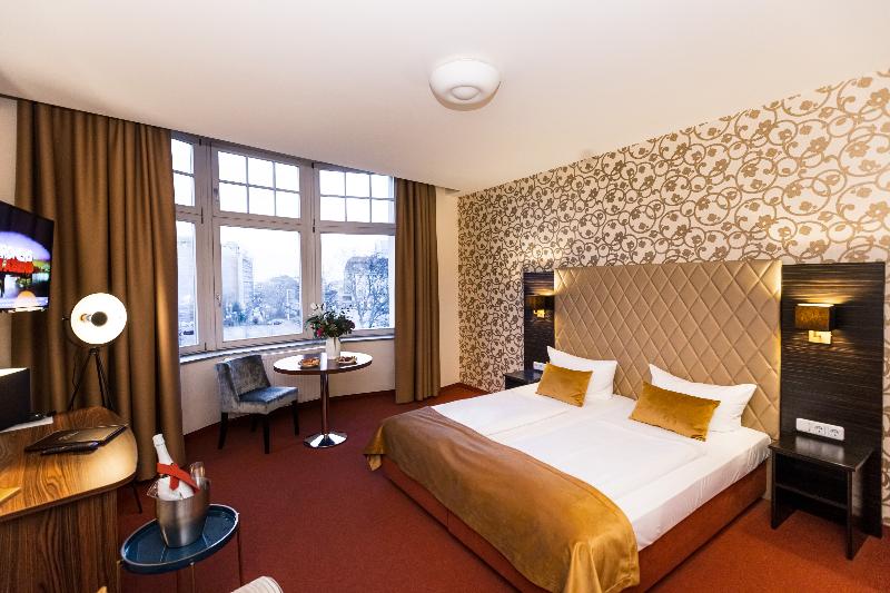 Стандартный Номер Кровать Кинг, Embassy Suites By Hilton Portland Downtown