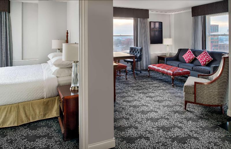 Люкс 2 Спальни, Embassy Suites By Hilton Portland Downtown
