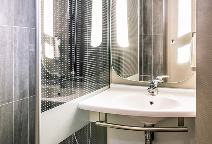 Номер Стандарт, Ibis Paris Le Bourget