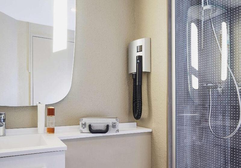 اتاق استاندارد یک نفره, Absolute Hotel Paris République