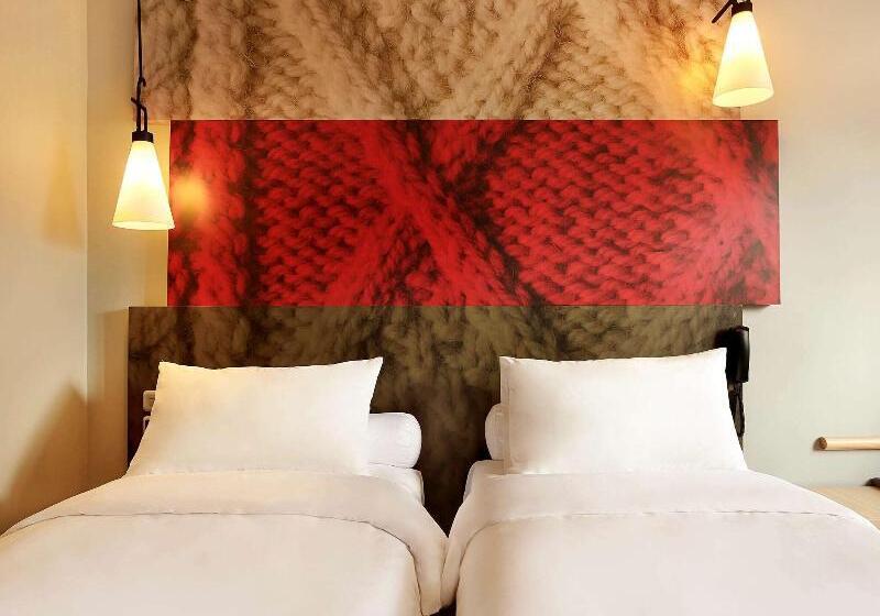 اتاق استاندارد یک نفره, Absolute Hotel Paris République