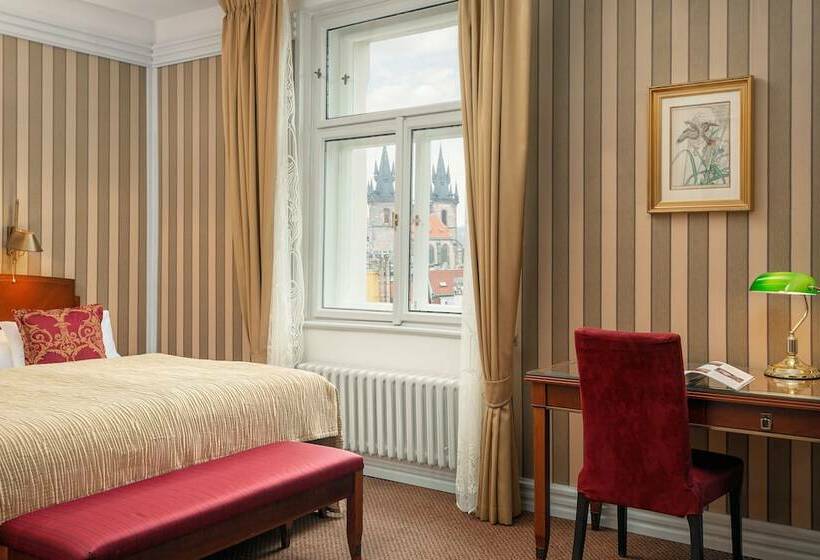 اتاق اجرایی, Paris Prague