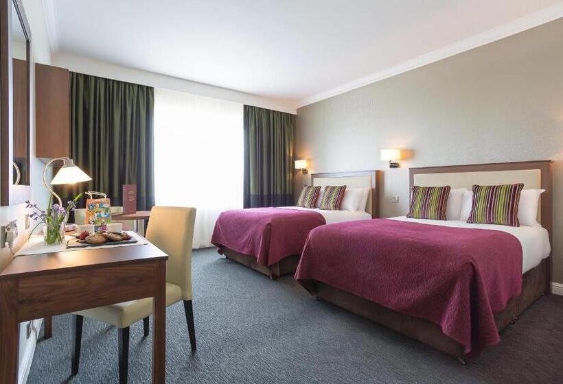 Семейный Номер, Rochestown Park Hotel & Leisure Centre