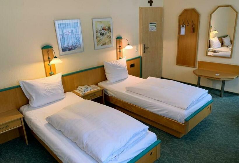 Номер Стандарт, Parkhotel Fulda