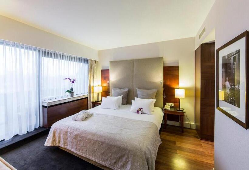스위트 킹사이즈 침대, Crowne Plaza Maastricht, An Ihg