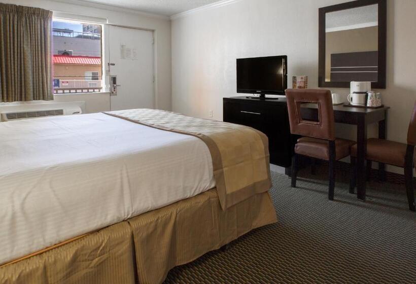 기본룸, Econo Lodge Beach And Boardwalk