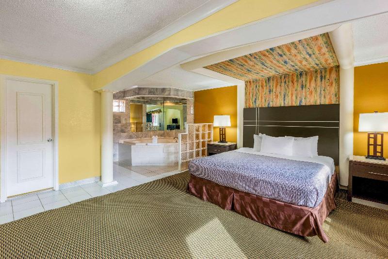 스탠다드 룸, Econo Lodge Beach And Boardwalk