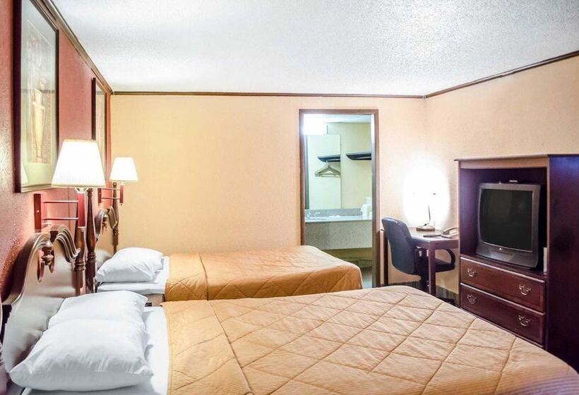 Номер Стандарт 2 Двуспальные Кровати, Rodeway Inn