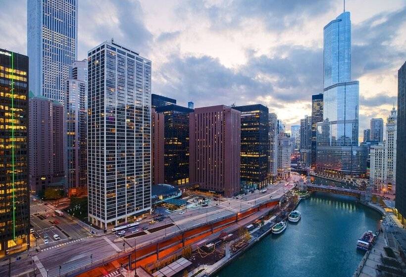 ファミリールーム, Sheraton Grand Chicago Riverwalk