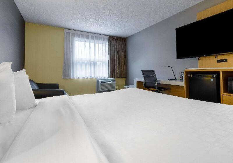 اتاق استاندارد با تخت بزرگ, Clarion Pointe Quebec Airport