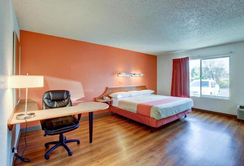 스탠다드 룸 킹사이즈 침대, Motel 6santa Ana, Ca  Irvine  Orange County Airport