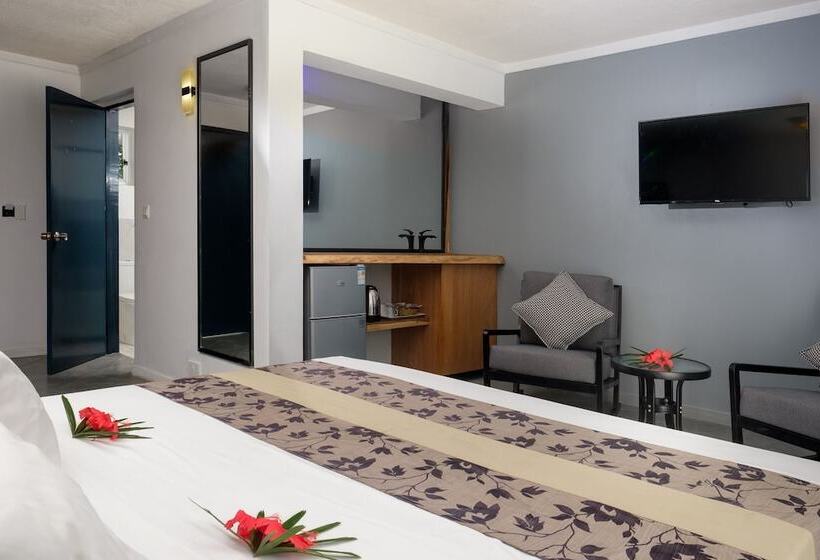 Семейный Номер Вид на Сад, Club Fiji Resort