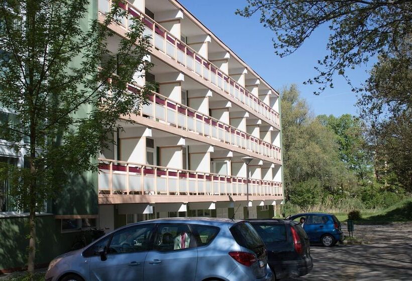 Номер Комфорт, Komfort Hotel Platán