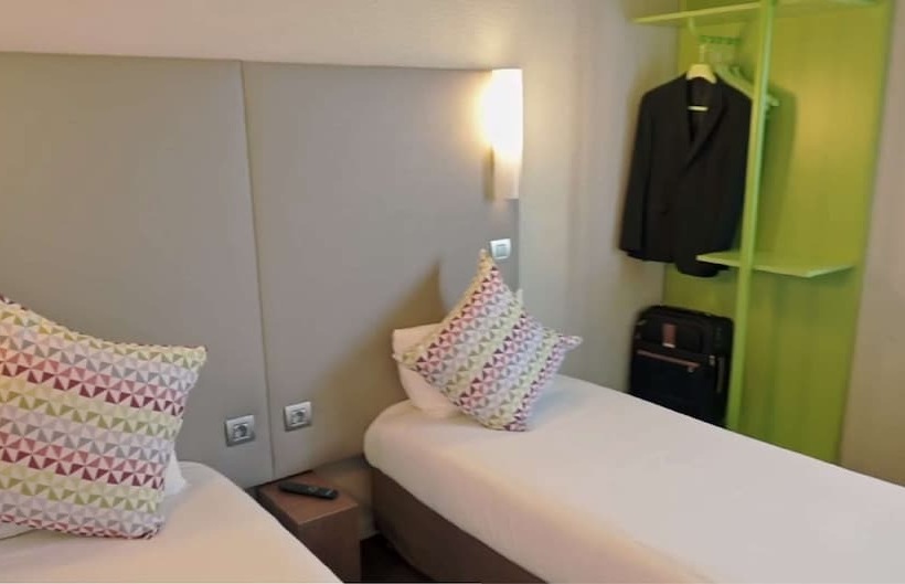 Номер Стандарт, Campanile Paris Ouest   Gennevilliers Barbanniers