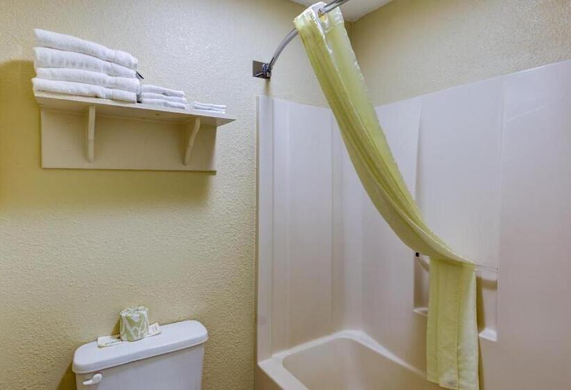 Номер Стандарт, Continental Inn   Charlotte