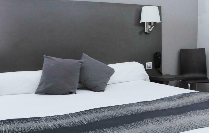 标准单人间, Logis Hôtel Le Mas De Jossyl