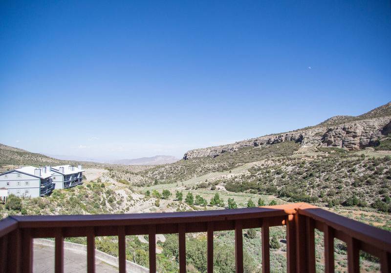 带大床的标准间, The Retreat On Charleston Peak