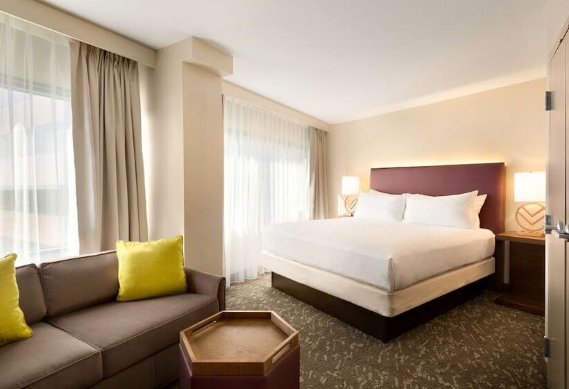 Студия Стандарт Двуспальная Кровать, Embassy Suites By Hilton Phoenix Downtown North