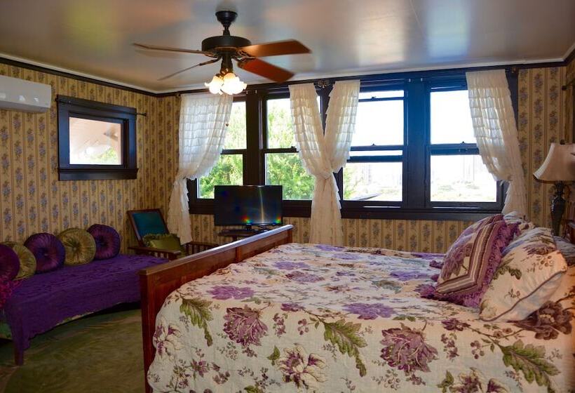 Номер Стандарт, Manoa Valley Inn