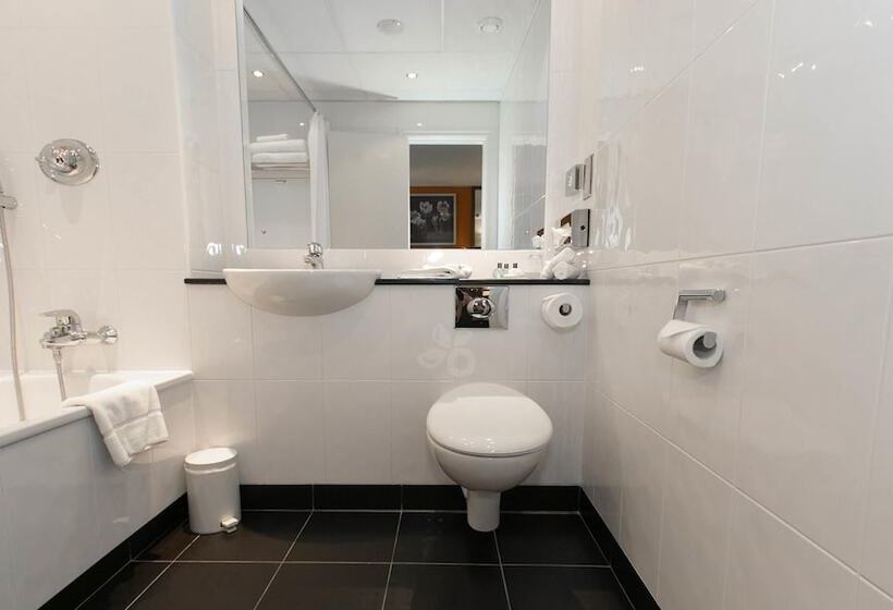 Номер Executive, Best Western Plus Milford Hotel