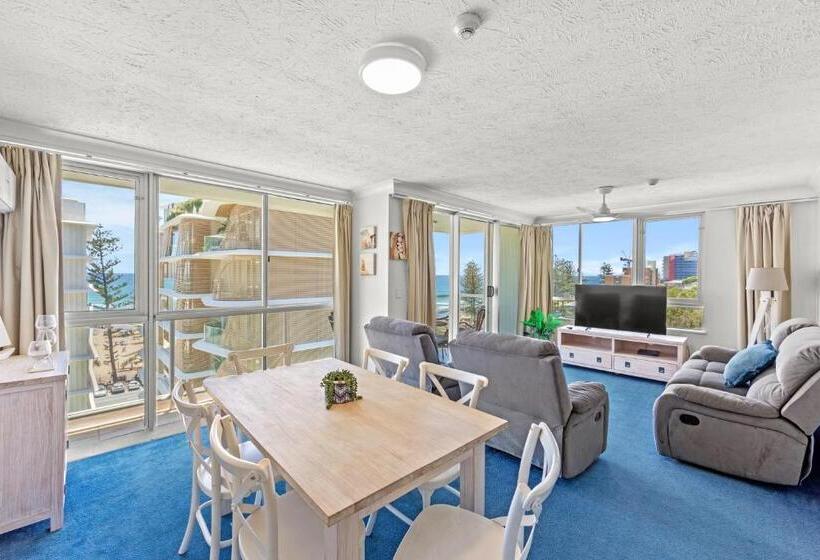 Апартаменты Economy 2 Спальни, Burleigh Beach Tower