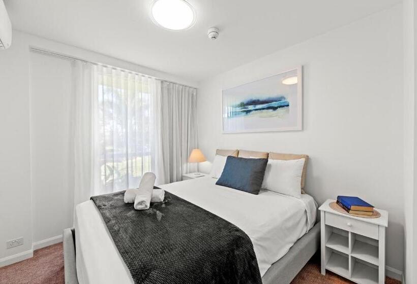 Апартаменты Superior 2 Спальни, Burleigh Beach Tower
