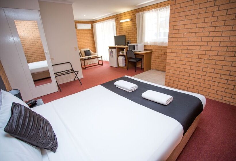 스탠다드 룸, Blue Whale Motor Inn & Apartments