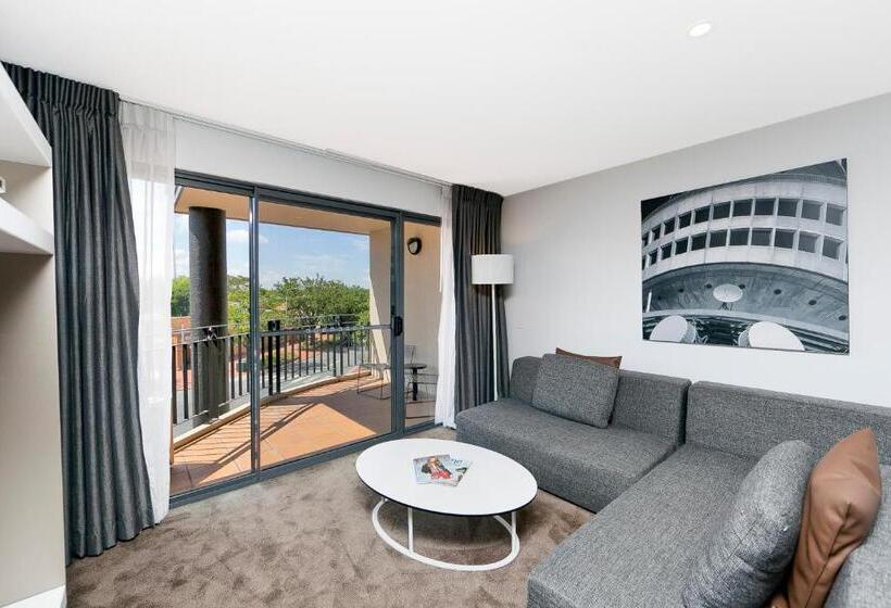 Апартаменты Executive 1 Спальня, Astra Apartments   The Griffin