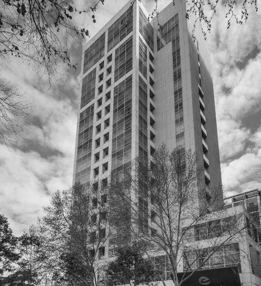 Студия Стандарт, Clarion Suites Gateway